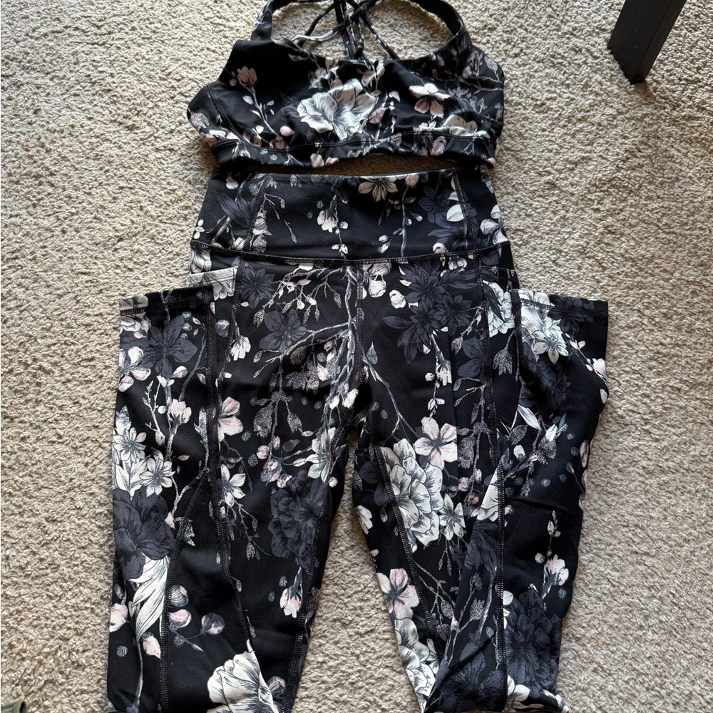 Floral Black Women's Activewear Set